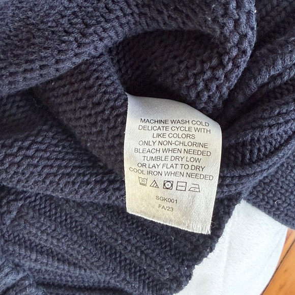 Quince 100% organic cotton cropped polo sweater (M) - Picture 6 of 6